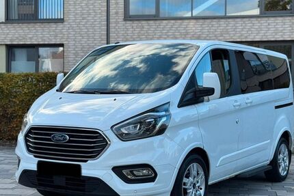 Ford Tourneo Custom 232.000 km 22.000 € Berlin 12309
