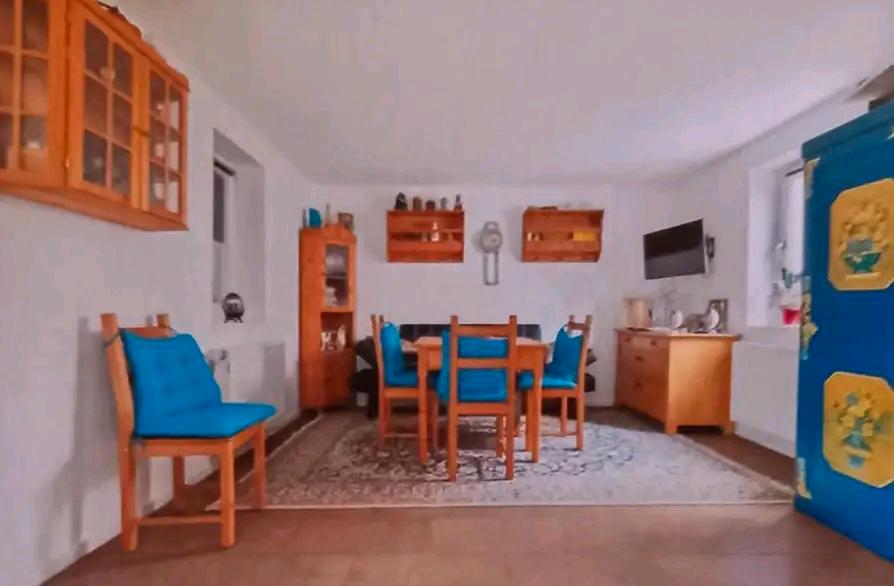 Einfamilienhaus Nidda - 7 Zimmer, 192 m&sup2;, 285.000&euro; | Angebot:27015837