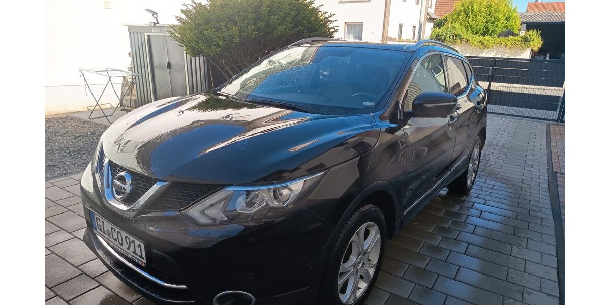 Nissan Qashqai 163.000 km 10.800 &euro; Hungen 35410