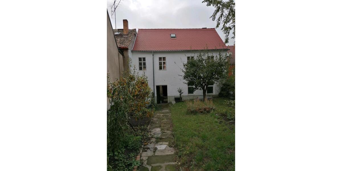 Reihenhaus Kamenz - 9 Zimmer, 130 m&sup2;, 67.000&euro; | Angebot:26250670