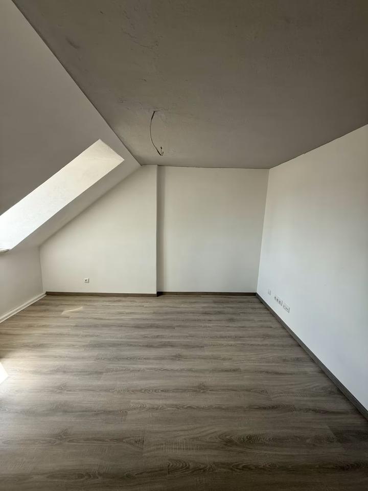 Erstbezug nach Sanierung - 3 Zimmer Wohnung in Waldsassen