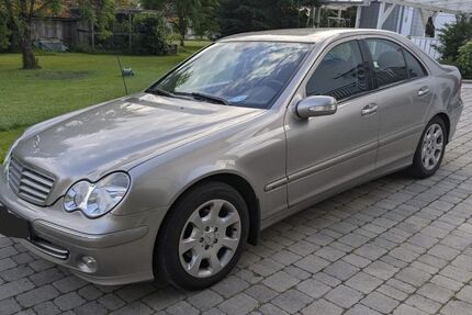 Mercedes-Benz C 180 116.173 km 5.200 &euro; Ringelai 94160