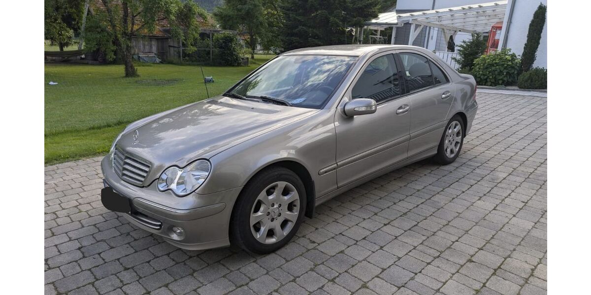 Mercedes-Benz C 180 116.173 km 5.200 &euro; Ringelai 94160