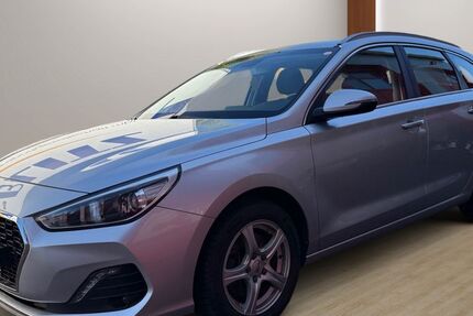 Hyundai i30 46.100 km 17.490 &euro; Schwabhausen 99869