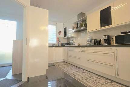 Haus Grenzach-Wyhlen Wyhlen - 5 Zimmer, 141 m&sup2;, 1.900&euro; | Angebot:25540865