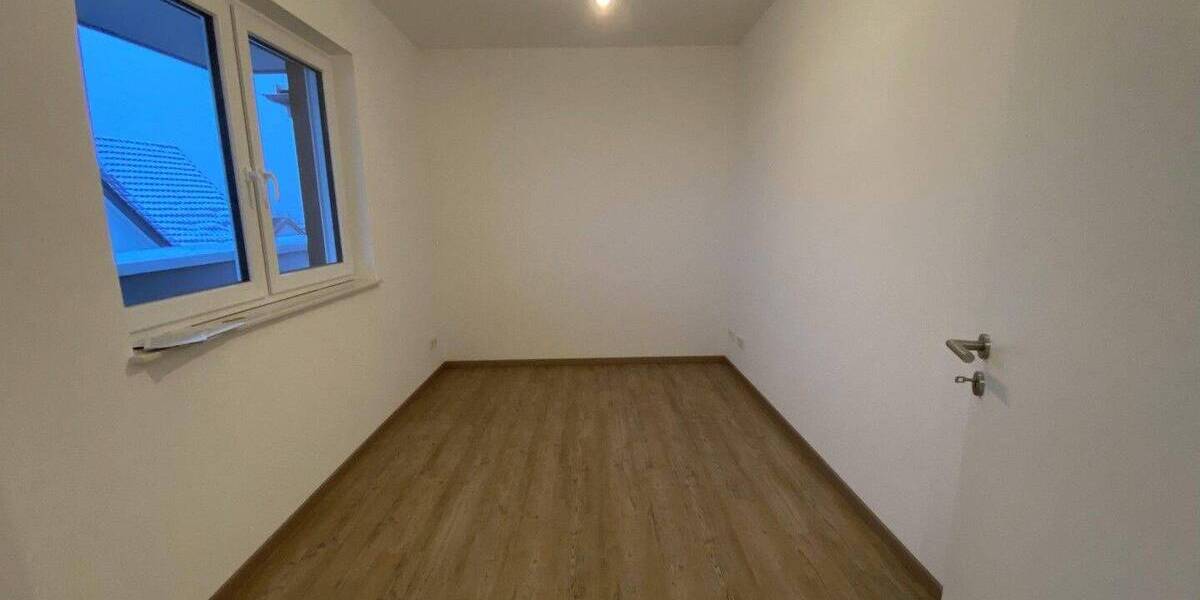 Etagenwohnung Borgholzhausen - 3 Zimmer, 77 m&sup2;, 925&euro; | Angebot:26872116