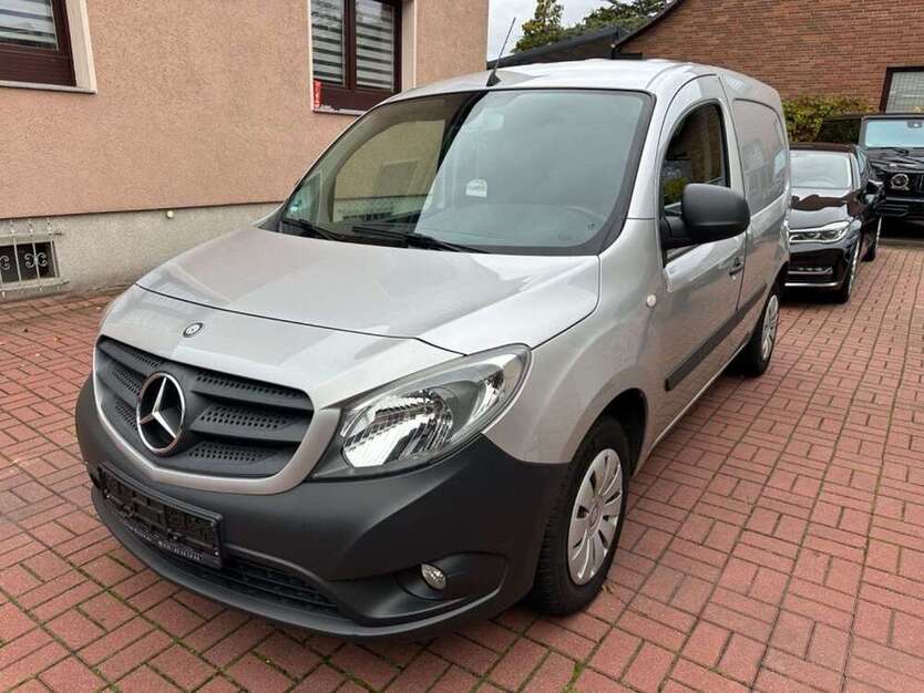 Mercedes-Benz Citan 149.900 km 10.900 € Berlin 12355