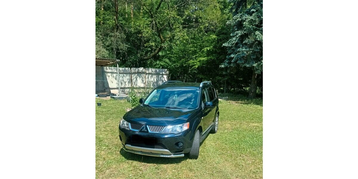 Mitsubishi Outlander 218.278 km 9.500 &euro; Domsdorf 04924
