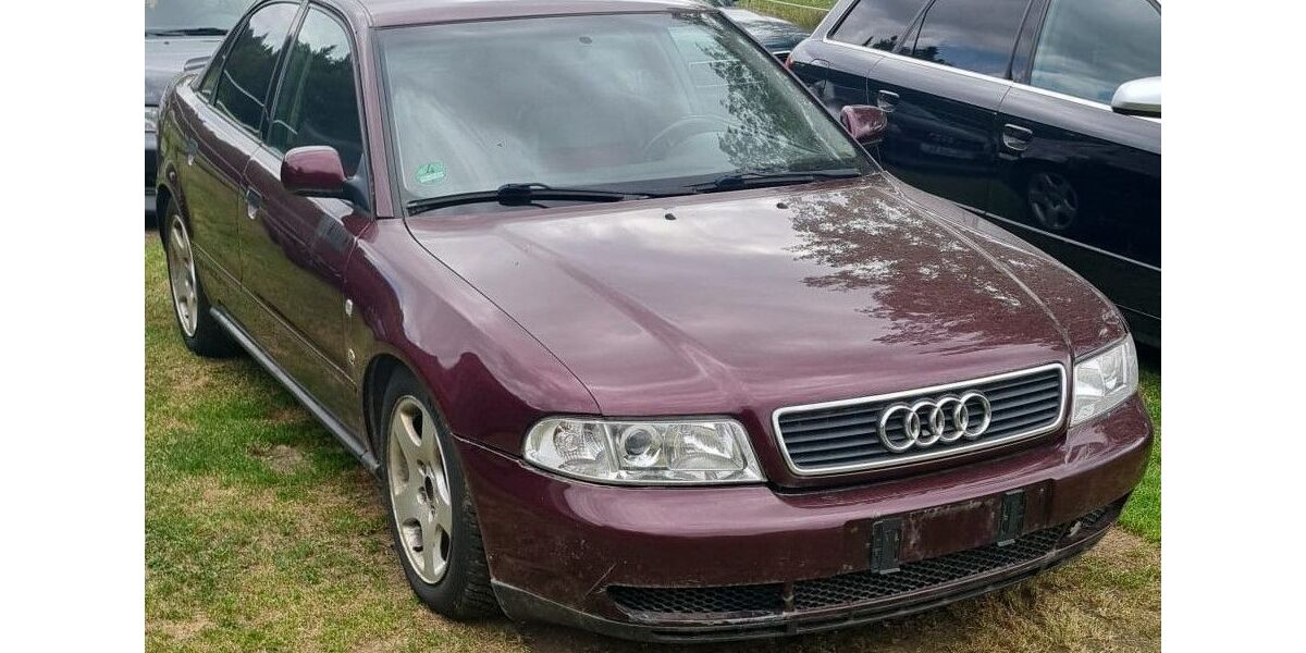 Audi A4 294.112 km 3.500 &euro; Waldkirchen 94065