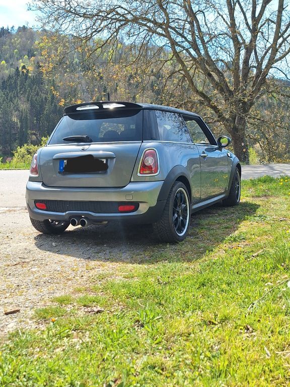 Cooper S