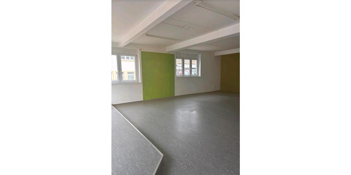 Büro, Geschäft und Lager zimmer