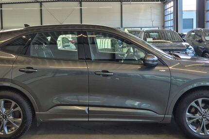 Ford Kuga 12.500 km 26.950 &euro; Geesthacht bei Hamburg 21502