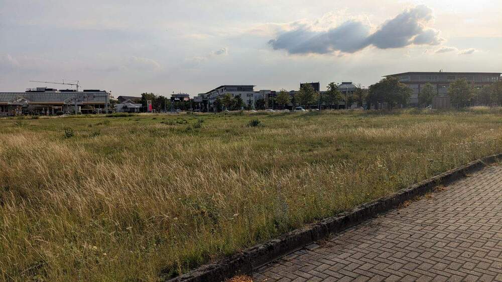 Großflächiges Gewerbegrundstück am Centro Oberhausen zimmer