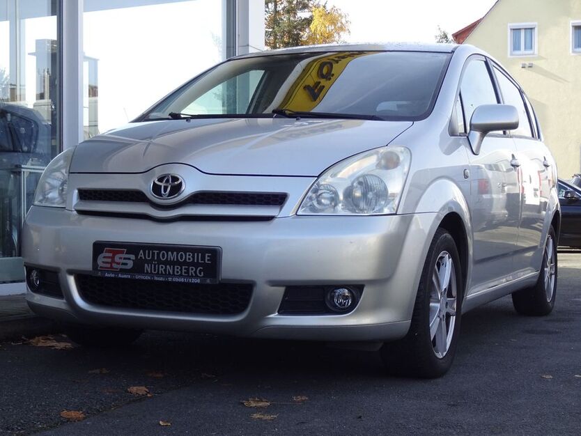 Toyota Corolla Verso 187.500 km 4.580 € Nürnberg 90431