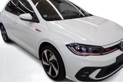 VW Polo 40.701 km 23.990 € Berlin 14167