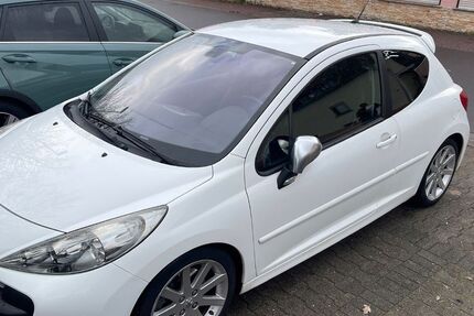 Peugeot 207 128.000 km 2.750 € Grünstadt 67269