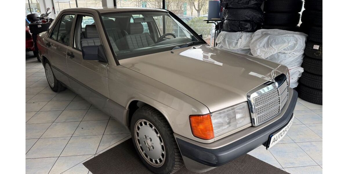 Mercedes-Benz 190 245.405 km 4.590 &euro; Nürtingen 72622