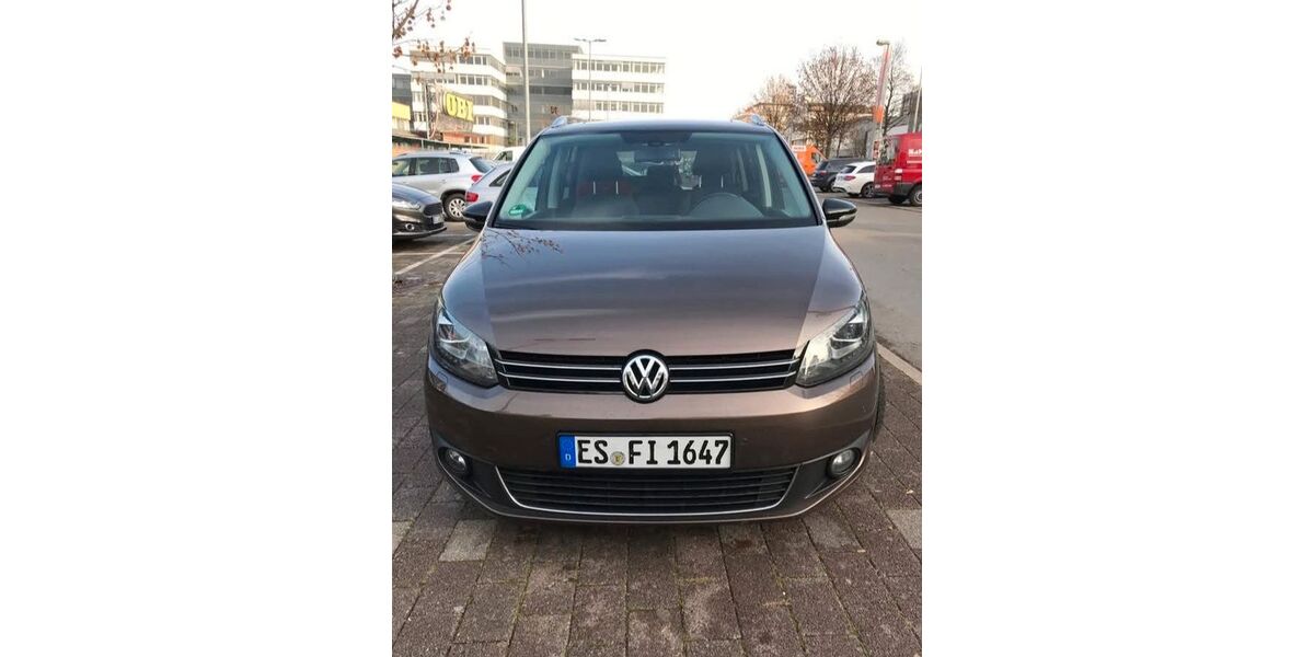 VW Touran 269.000 km 3.500 &euro; Esslingen am Neckar 73728