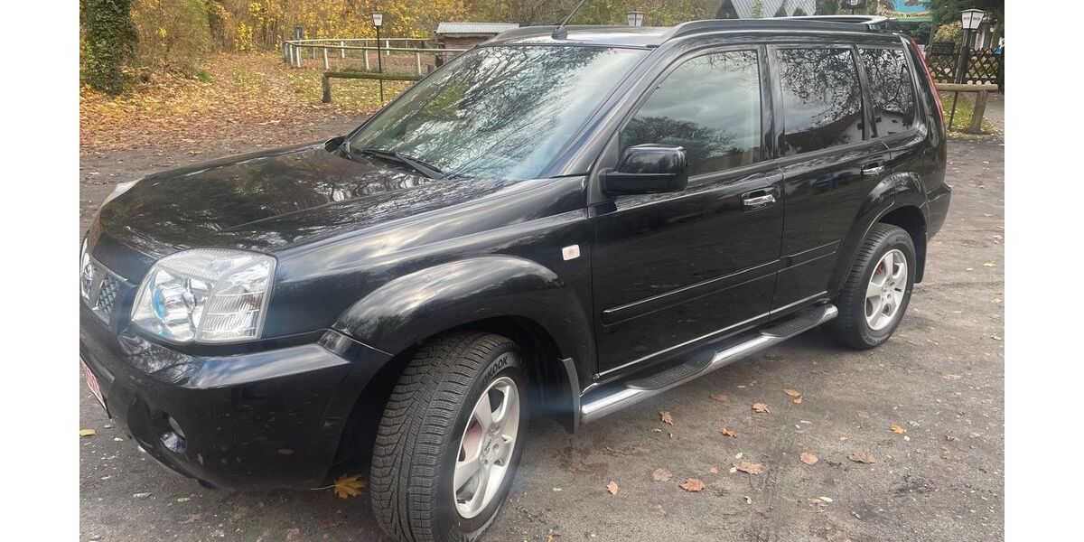 Nissan X-Trail 90.000 km 8.999 &euro; Hirschfeld 04932