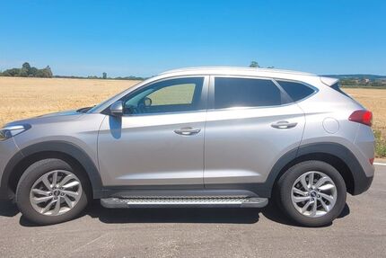 Hyundai TUCSON 202.000 km 10.800 &euro; Ettenheim 77955