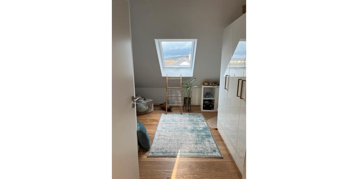 Dachgeschoßwohnung Koblenz Bubenheim - 4 Zimmer, 97 m&sup2;, 1.380&euro; | Angebot:26409105