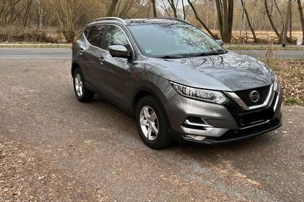 Nissan Qashqai 58.500 km 21.000 &euro; Berlin 13125