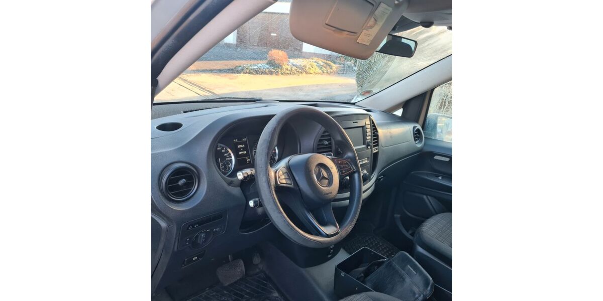 Mercedes-Benz Vito 199.500 km 15.800 &euro; Reutlingen 72766