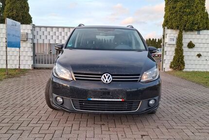 VW Touran 233.207 km 3.200 € Neudietendorf 99192