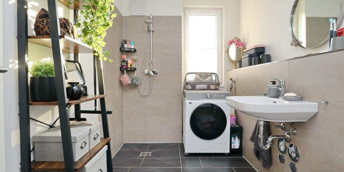 Moderne und Hochwertige 3-Zimmer Wohnung mit Balkon in Bönningstedt 3 zimmer