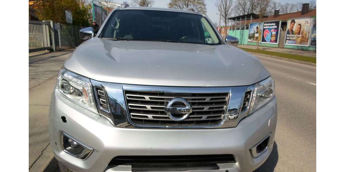 Nissan Navara 126.500 km 19.999 &euro; München 81671