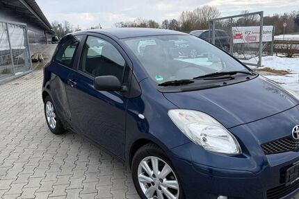 Toyota Yaris 245.000 km 1.799 &euro; Köfering 93096