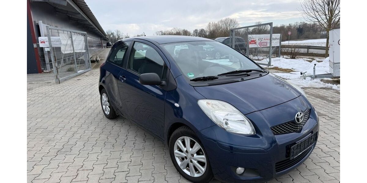 Toyota Yaris 245.000 km 1.799 &euro; Köfering 93096
