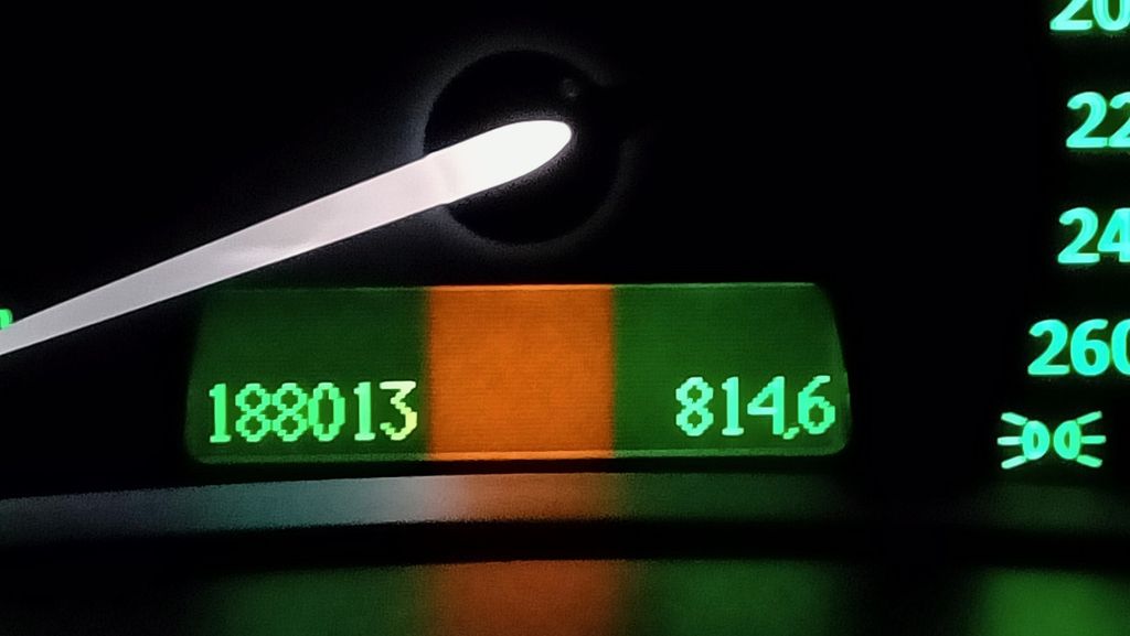 Saab 9-3 188.013 km 7.990 &euro; Essen 45259