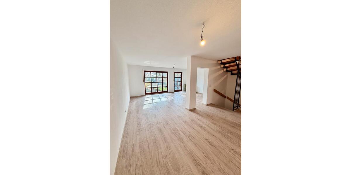 Reihenhaus Passau Maierhof - 5 Zimmer, 134 m&sup2;, 369.000&euro; | Angebot:27096399