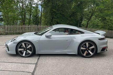 Porsche 992 6.900 km 331.000 € Berchtesgaden 83471