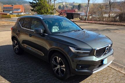 Volvo XC40 71.000 km 19.900 &euro; Weiden 92637