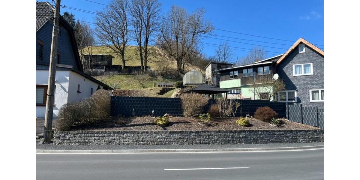 Einfamilienhaus Sonneberg - 10 Zimmer, 245 m&sup2;, 198.000&euro; | Angebot:25348277