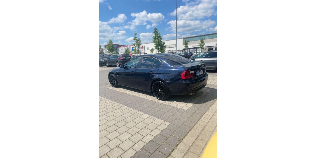 BMW 318 215.000 km 6.500 &euro; Hohenwestedt 24594