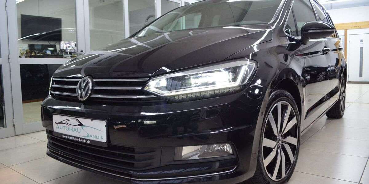 VW Touran 131.135 km 16.990 &euro; Ottobrunn / Riemerling 85521