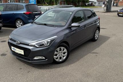 Hyundai i20 57.843 km 9.999 &euro; Hemme 25774