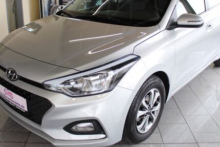 Hyundai i20 27.723 km 12.555 &euro; Wölfersheim 61200