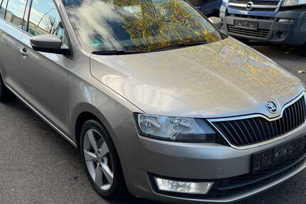 Skoda Rapid 198.800 km 7.400 € Wiesbaden 65203