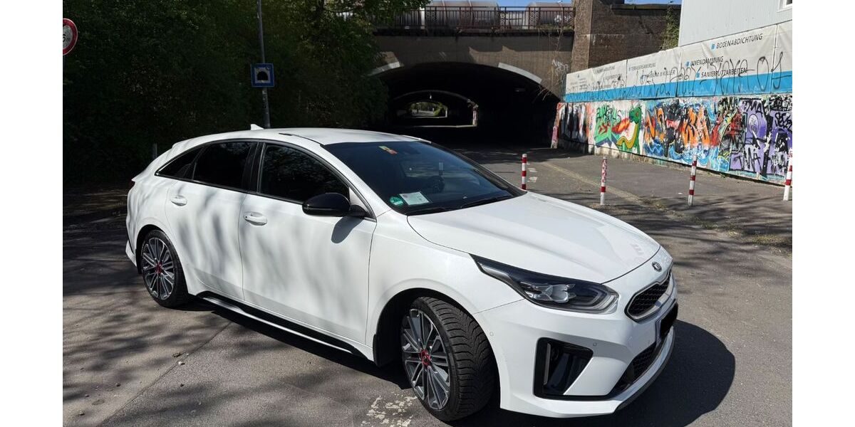 Kia pro ceed / ProCeed 110.000 km 17.900 &euro; Köln 50677