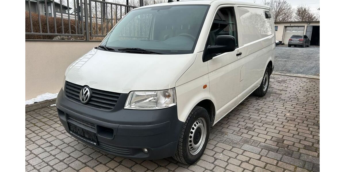 VW T5 Transporter 187.000 km 6.295 &euro; Coswig 01640