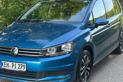 VW Touran 169.890 km 17.300 &euro; Wörth an der Donau 93086