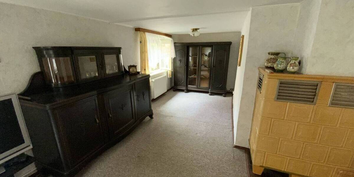 Einfamilienhaus Meiningen Henneberg - 4 Zimmer, 150 m&sup2;, 75.000&euro; | Angebot:25668482