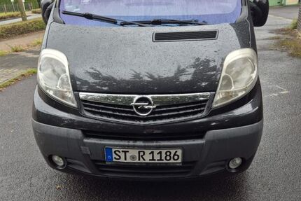 Opel Vivaro 204.500 km 8.500 &euro; Rheine 48432