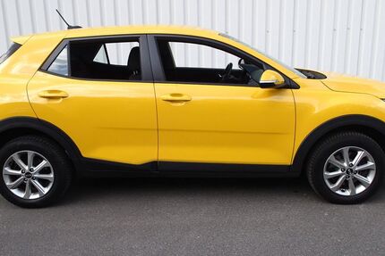 Kia Stonic 93.000 km 10.999 &euro; Neuenhagen bei Berlin 15366