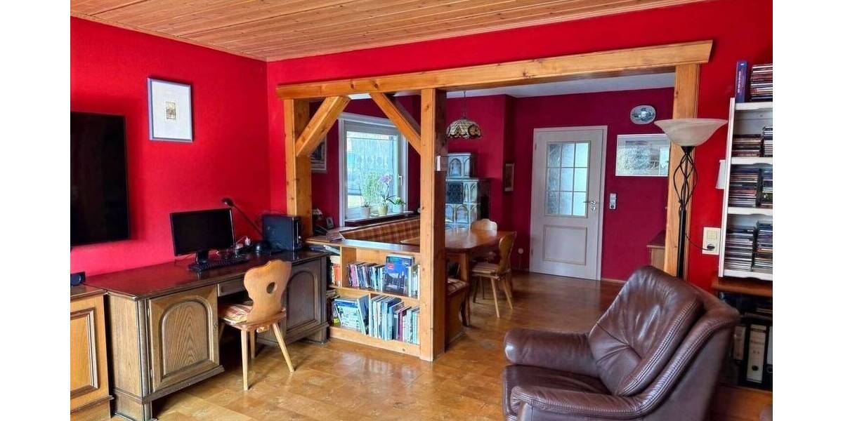 Einfamilienhaus Münchberg - 5 Zimmer, 117 m&sup2;, 225.000&euro; | Angebot:25995755