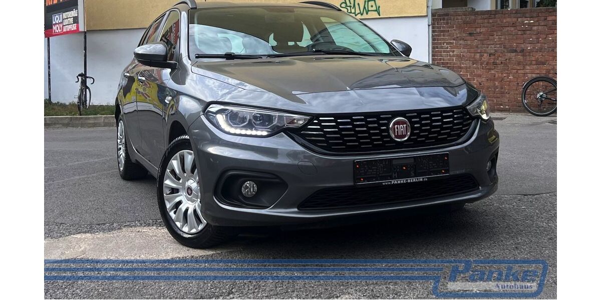 Fiat Tipo 131.411 km 7.990 € Berlin - Pankow 13187
